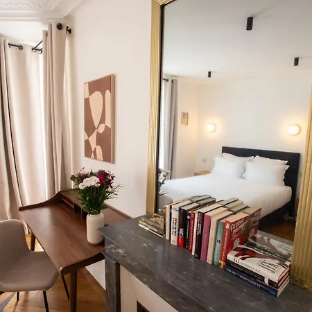 Quartier Libre Madeleine Daire Paris