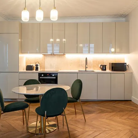 Апарт-отель Quartier Libre Madeleine Париж