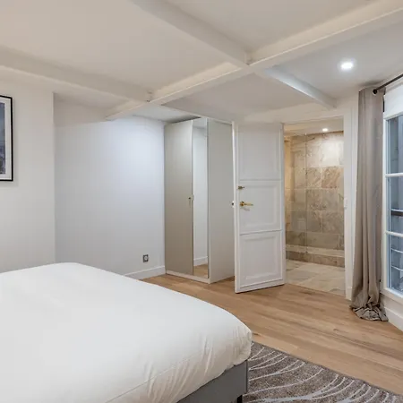 아파트호텔 Quartier Libre Madeleine 4*