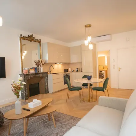 Quartier Libre Madeleine Апарт-отель