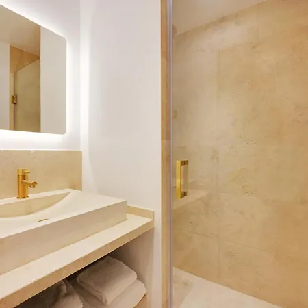 Quartier Libre Madeleine 파리