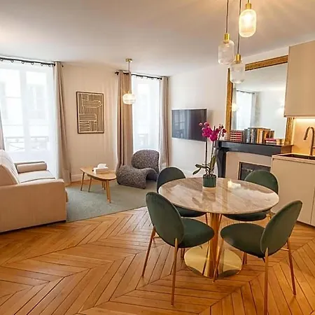 Quartier Libre Madeleine 4*