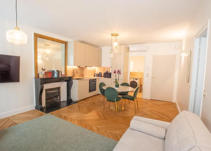 Quartier Libre Madeleine 4*