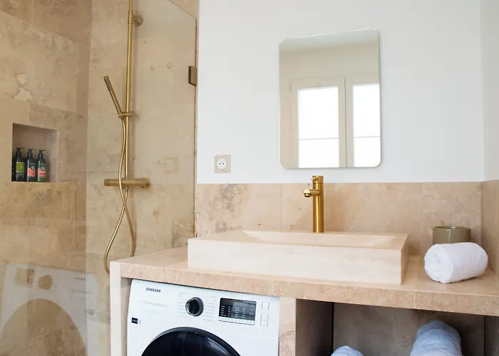 Quartier Libre Madeleine 4*