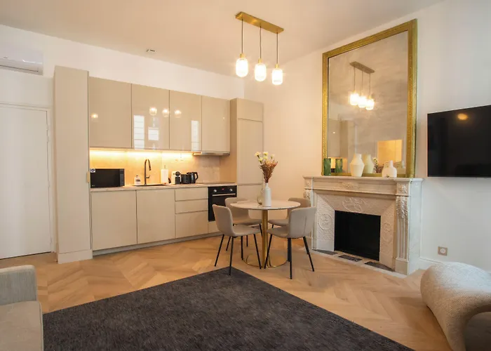 Quartier Libre Madeleine Paris