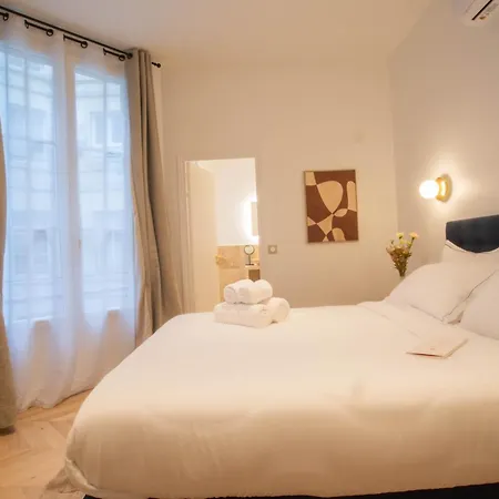 Quartier Libre Madeleine 4*