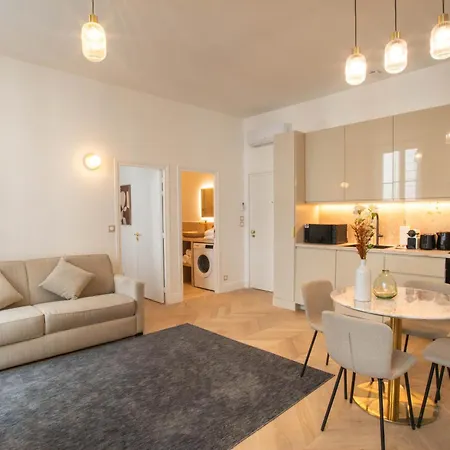 Quartier Libre Madeleine 4*