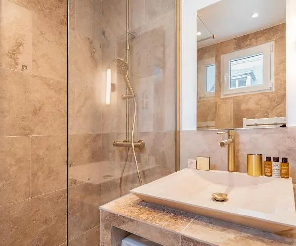 Quartier Libre Madeleine Apartmanhotel