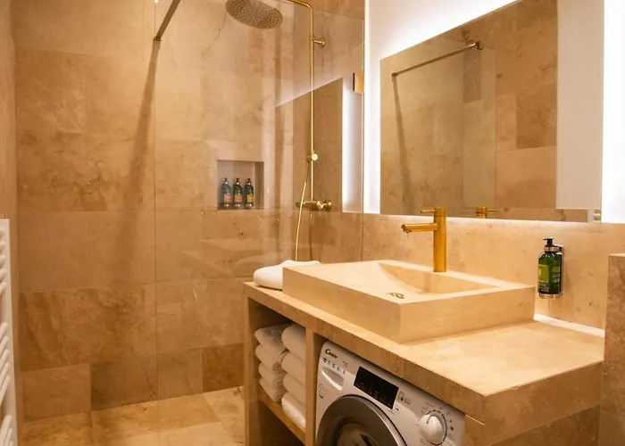 Quartier Libre Madeleine Apartmanhotel